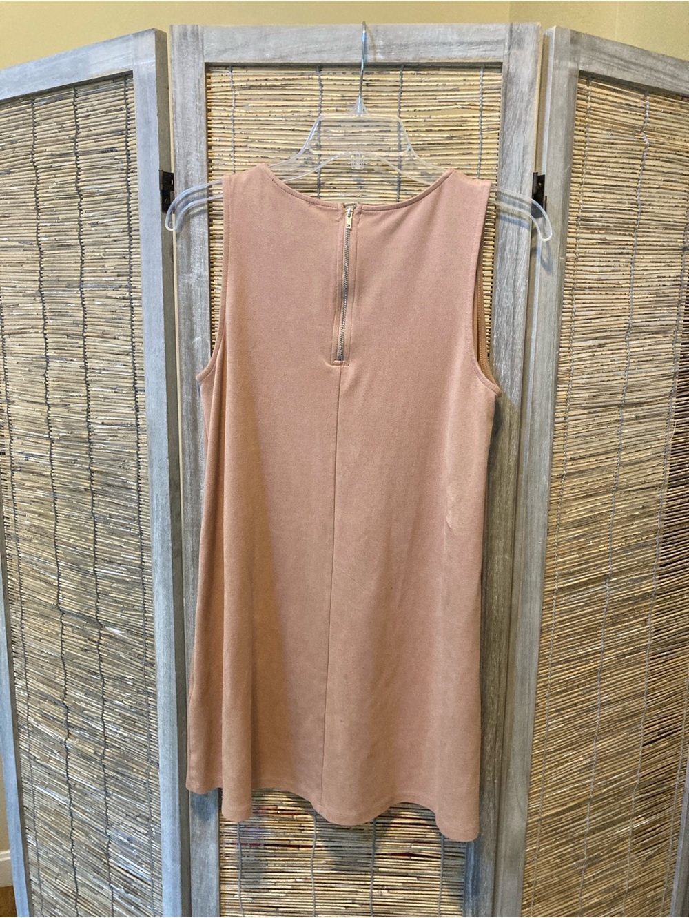 Forever 21 Sleeveless Desert Rose Shift Top Faux Suede - Picture 2 of 2